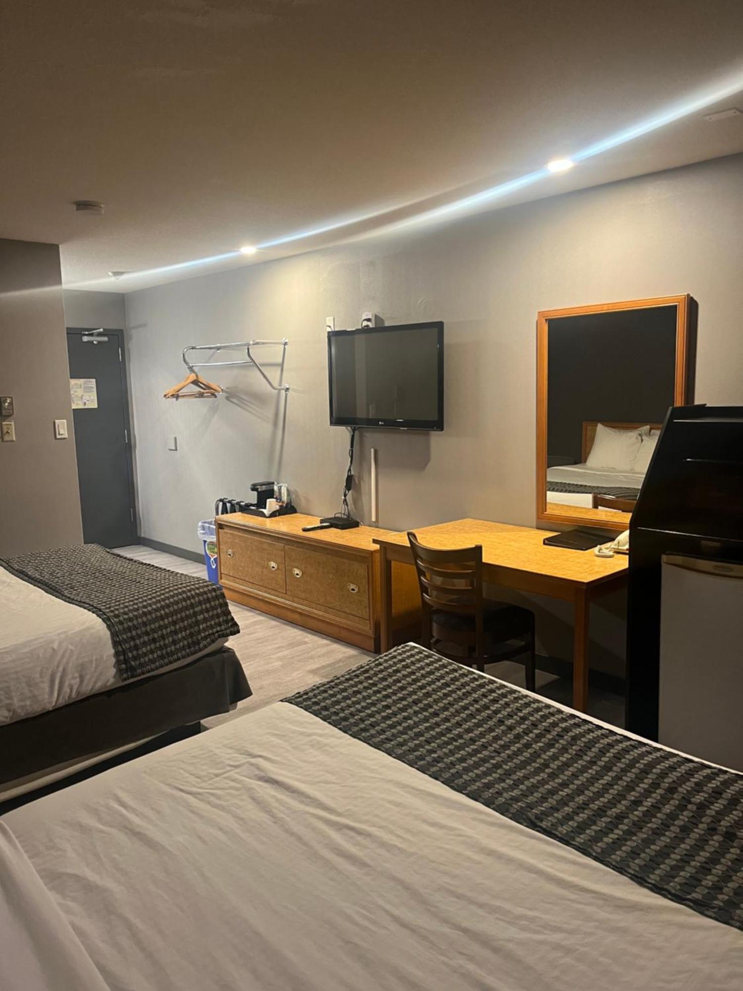 布兰登温德姆旅行之家酒店 外观 照片
